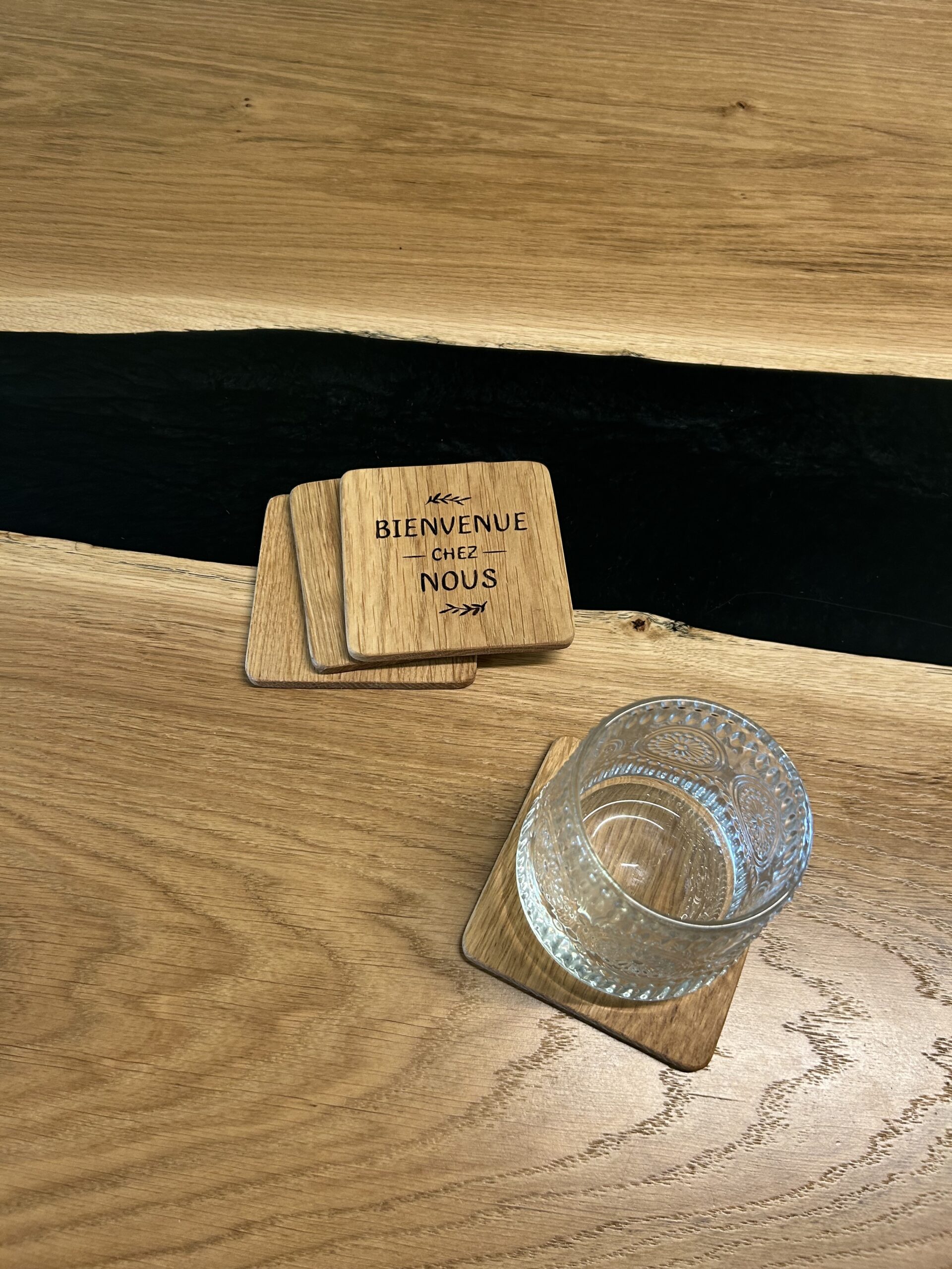 Dessous de verres en chêne personnalisables – Image 2